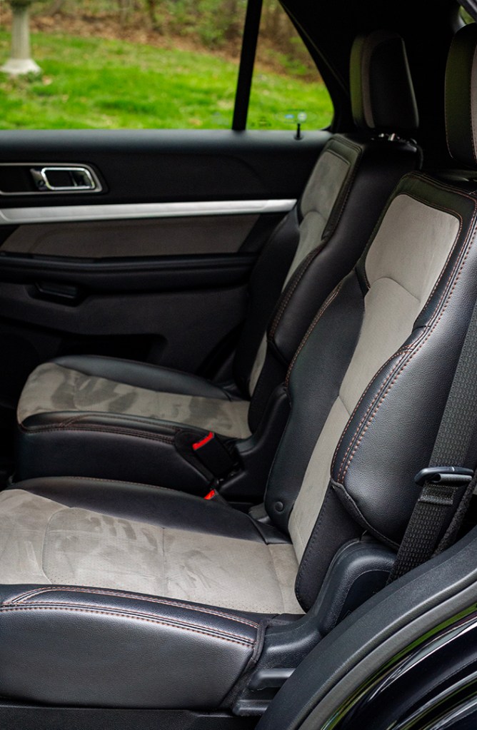 Ford explorer, detailed ford explorer, Chillicothe Ohio, Jackson Ohio, Columbus ohio, Dayton Ohio, 2017 Ford Explorer