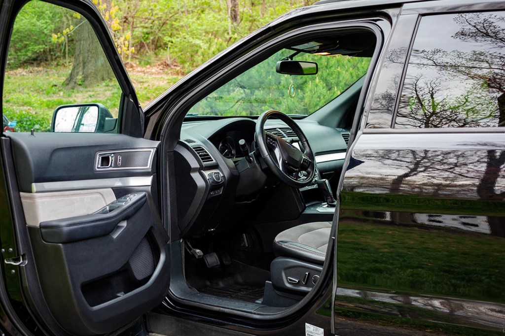 Ford explorer, detailed ford explorer, Chillicothe Ohio, Jackson Ohio, Columbus ohio, Dayton Ohio, 2017 Ford Explorer