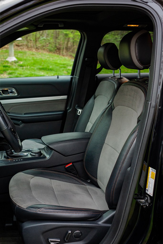 Ford explorer, detailed ford explorer, Chillicothe Ohio, Jackson Ohio, Columbus ohio, Dayton Ohio, 2017 Ford Explorer